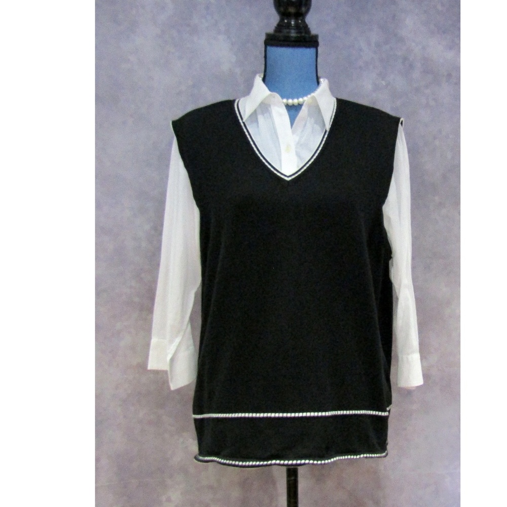 NWT Nine & Company Black & Ivory Sleeveless Top